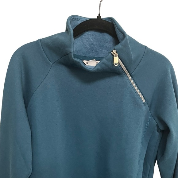 Athleta Cozy Karma Asym Pullover - Picture 4 of 10